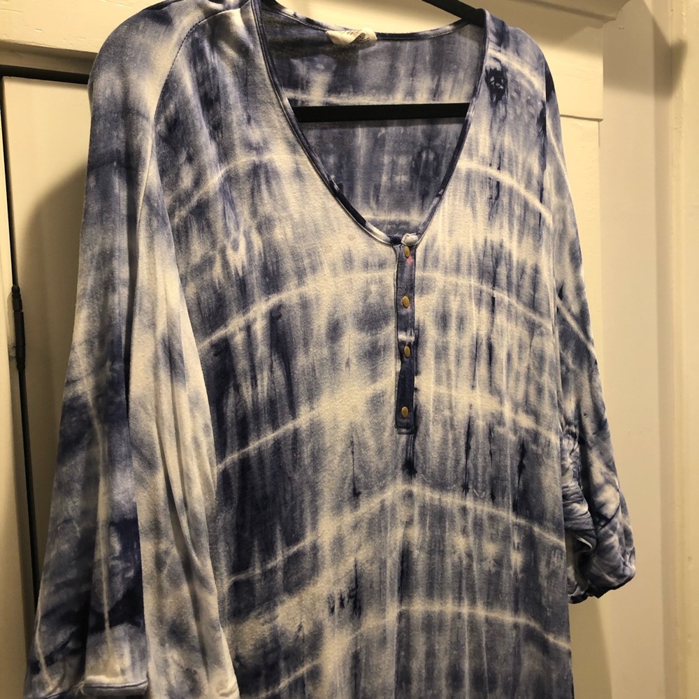Dwell & Slumber Cozy Shibori